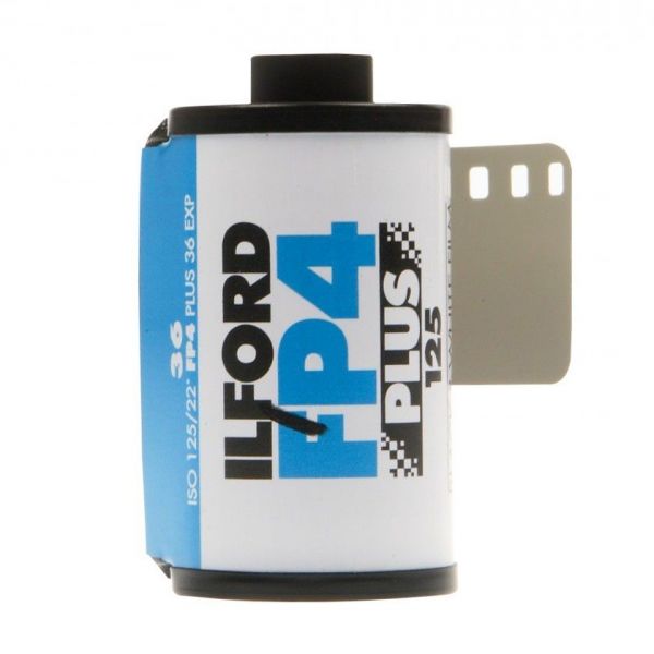 Ilford FP4 Plus - Carrete de 24 Exposiciones Película analógica, blanco y  negro